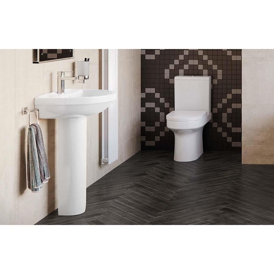 Picture of CBSH108112 Droitwich 4-Piece Ceramics Suite